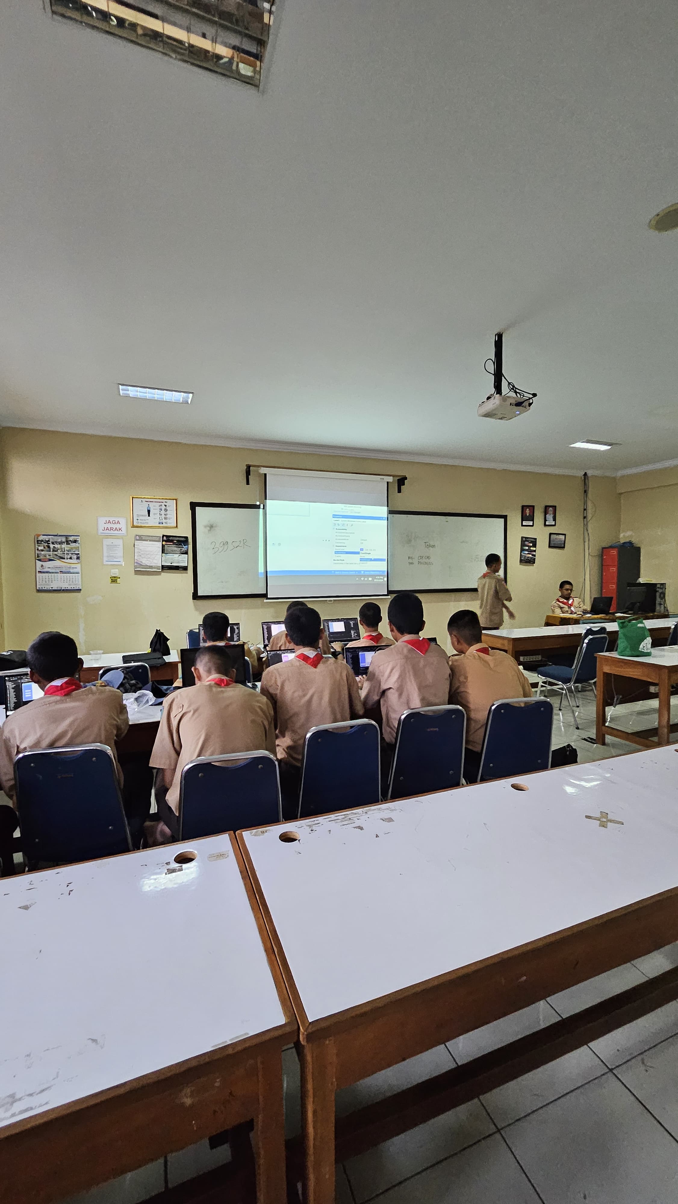 Galeri Syntax Creative