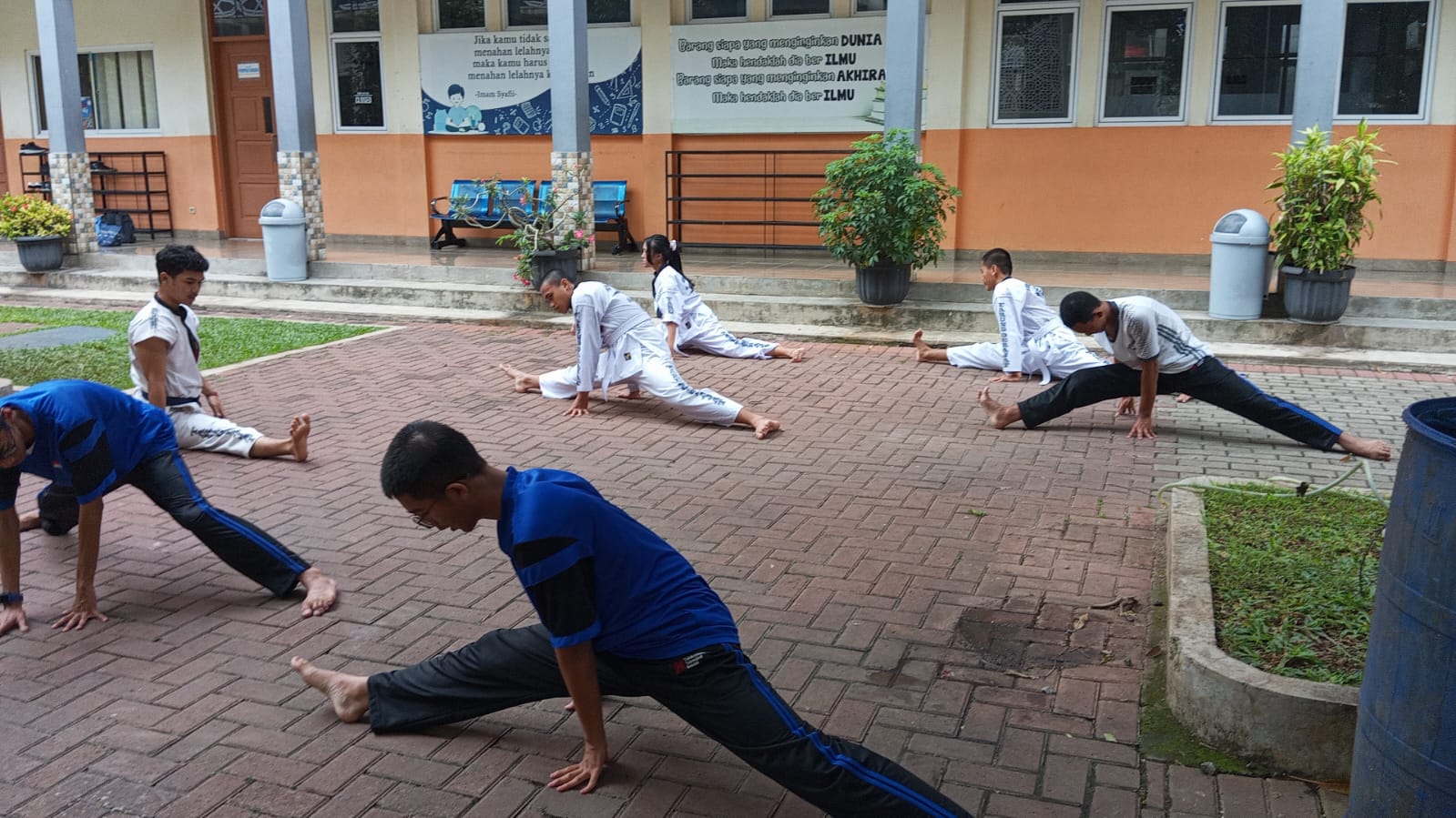 Galeri Tarung Drajat